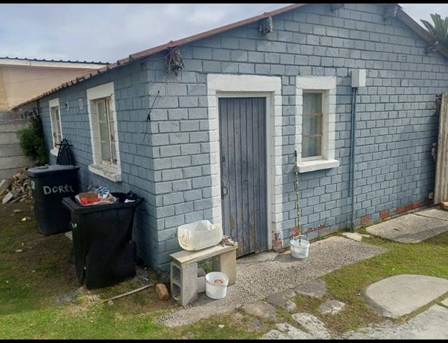2 BEDROOM HOUSE FOR SALE IN RAVENSMEAD